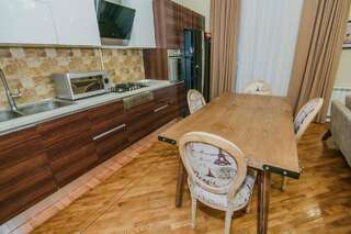 Апартаменты Cook Zone Building Apartment by Time Group Баку Апартаменты с 2 спальнями-2